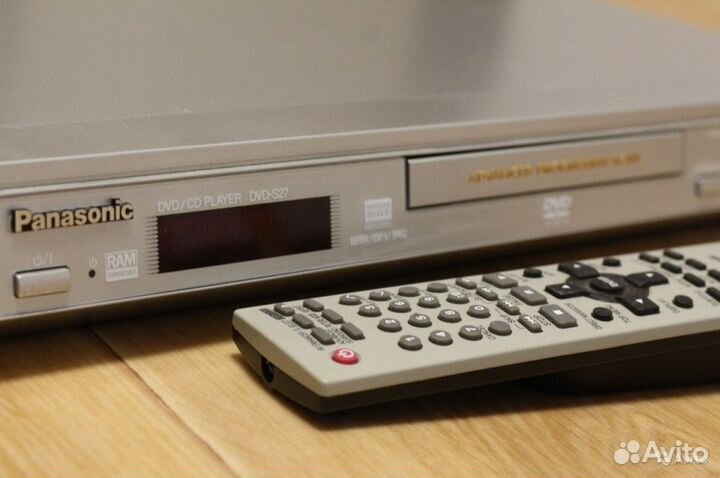 Panasonic DVD-S27 проигрыватель