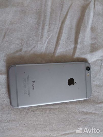Телефон iPhone 6s