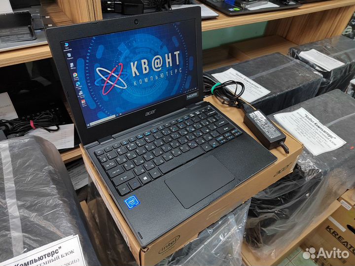 Новенький ультрабук Acer на гарантии