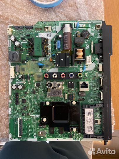 Samsung UE32T4500AU