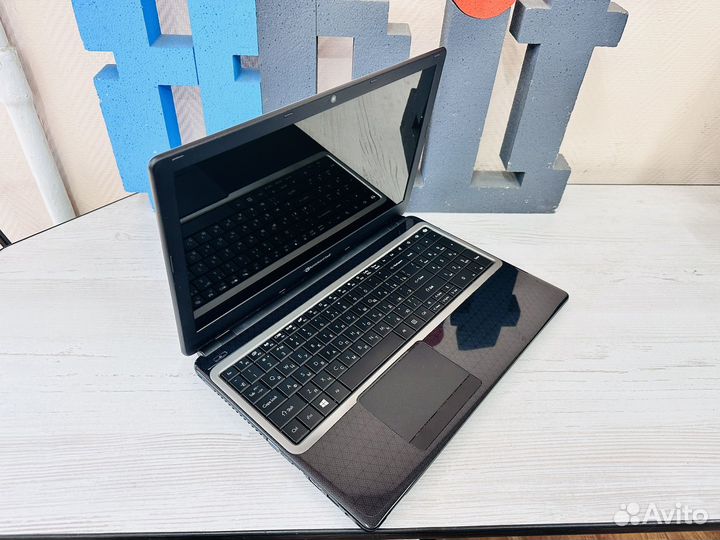 Игровой Ноутбук i3 6gb nvidia gt720