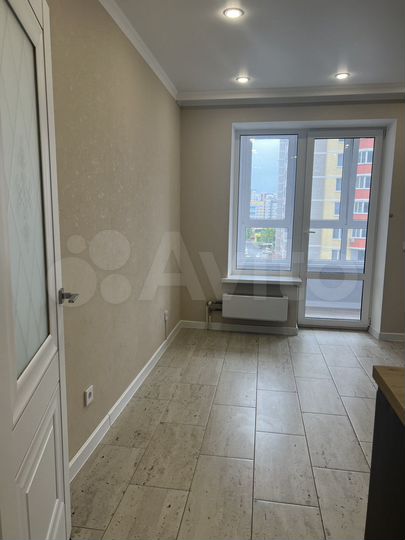 2-к. квартира, 55 м², 8/15 эт.
