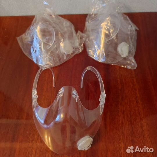 Защитная маска для лица