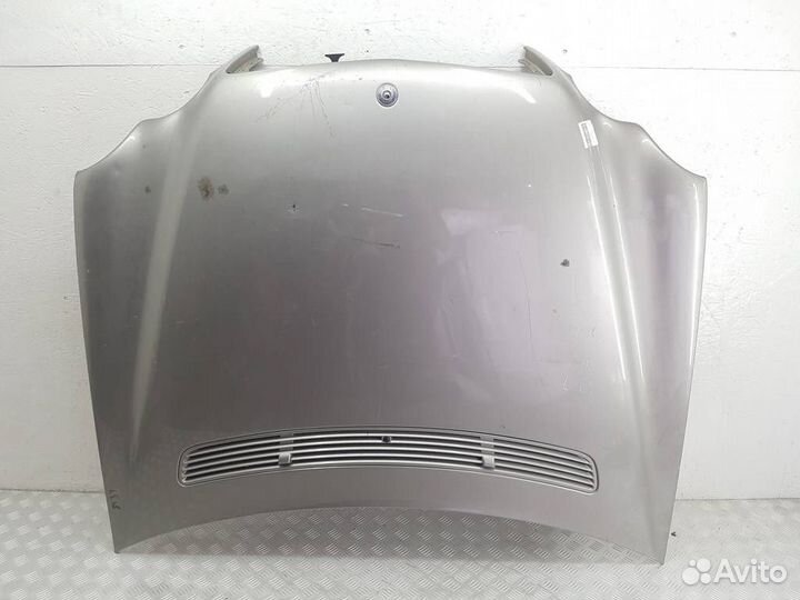 Капот Mercedes C W203