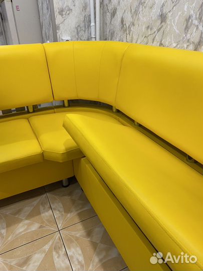 Угловой диван