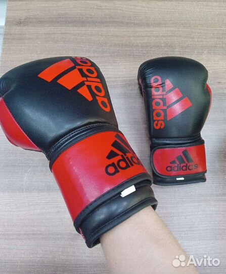 Перчатки боксерские