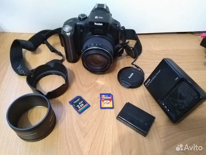 Цифровая фотокамера Kodak P880