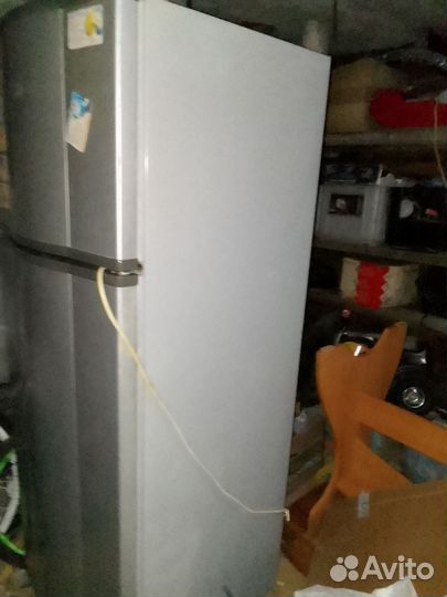Холодильник