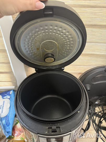 Мультиварка Polaris PMC 0586AD серебристый