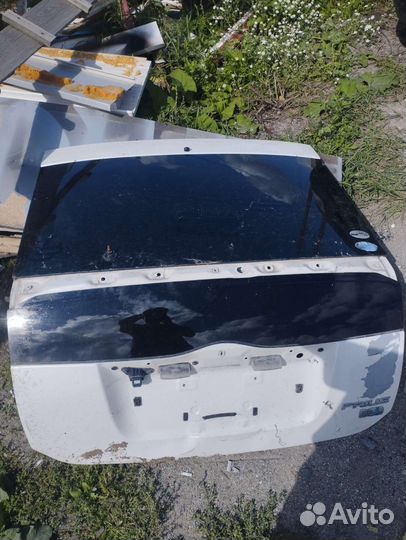 Кузовной элемент