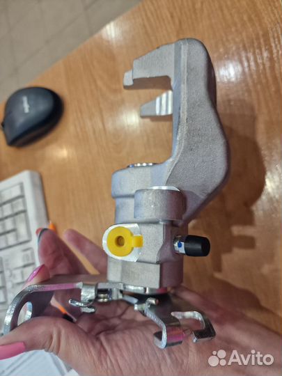 Суппорт Alfa Romeo MiTo, 2009