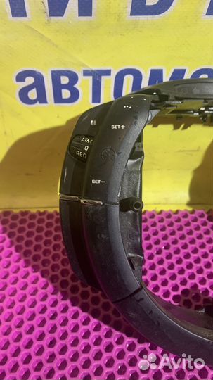 Кнопки на руль Citroen C4