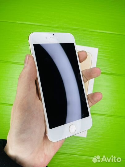 iPhone 7 128gb Золото