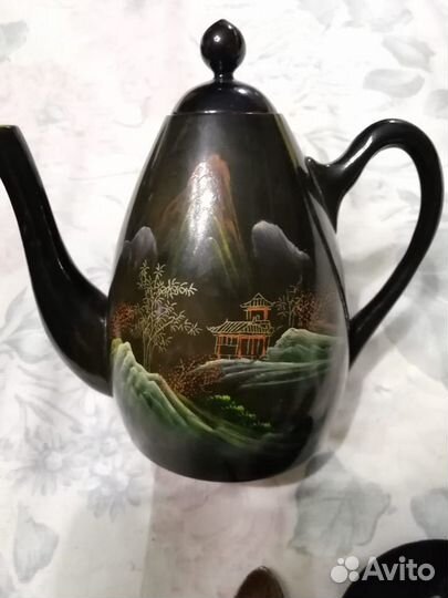 Сервиз и вазы Тиковое дерево,коллекционные ложки