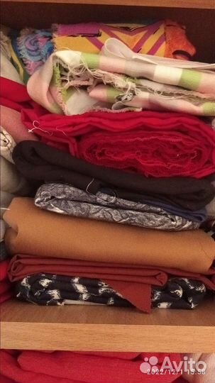 Ткань в отрезках.Италия,Германия,Индонезия,Россия