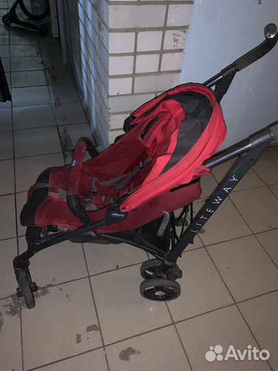 Прогулочная коляска