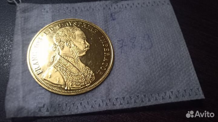 Золотые инвестиционные монеты