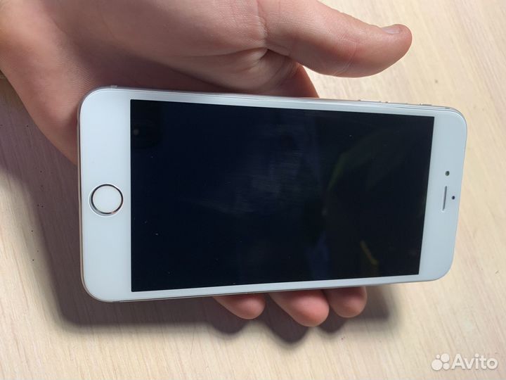 iPhone 6S Plus, 32 ГБ