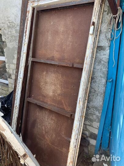 Дверь металлическая