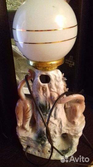 Лампа настольная