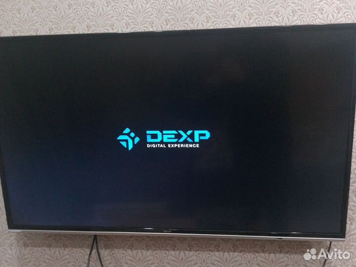 Телевизор dexp SMART tv бу