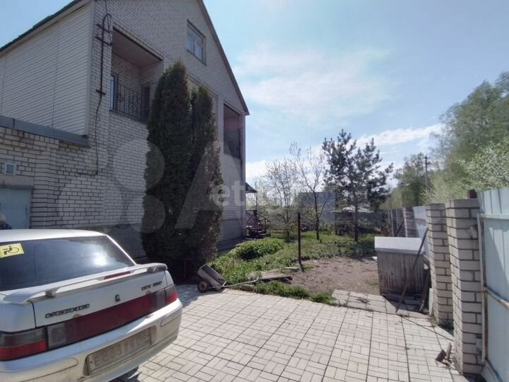 Коттедж 201,1 м² на участке 18 сот.