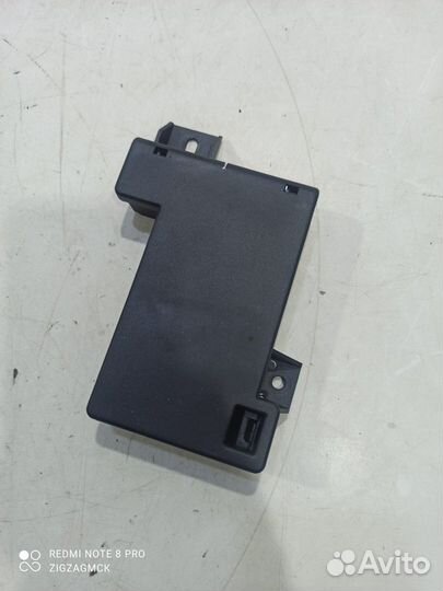 Блок предохранителей (Audi Q8)