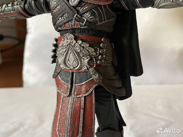 Фигурка Assassin's Creed: Ezio