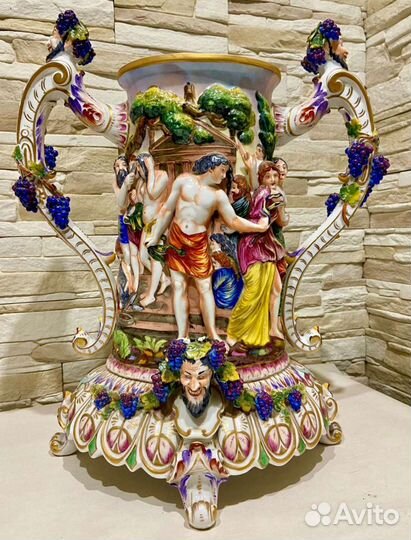 Ваза Capodimonte