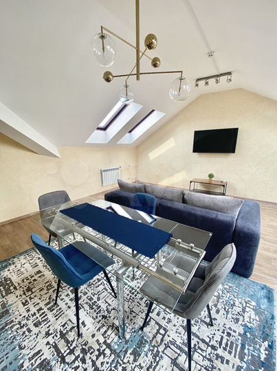 2-к. квартира, 80 м², 4/6 эт.