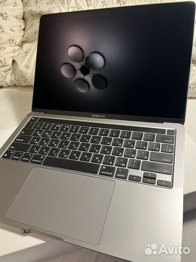 Apple macbook pro 13 m1 8gb 512gb