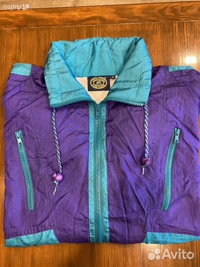 Спортивный костюм женский