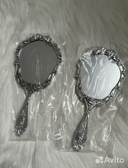 Flower knows зеркало