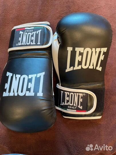 Боксёрские перчатки Leone 1947