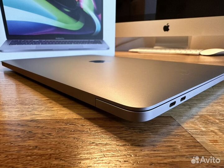 Apple MacBook Pro M1 8гб 256