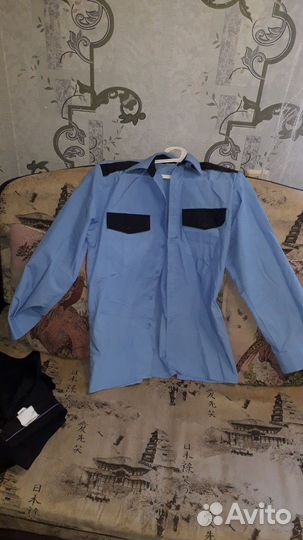 Черная форма охранника