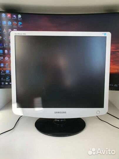 Монитор Samsung SyncMaster 932B