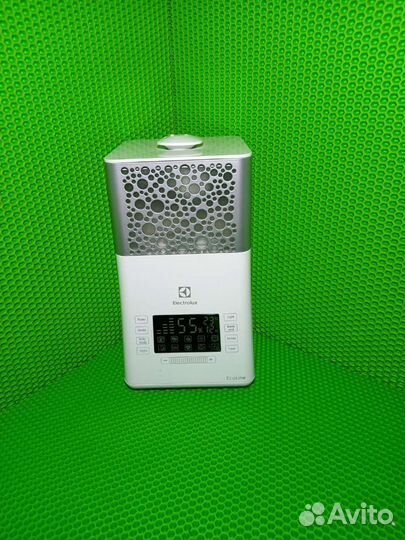 Увлажнитель Electrolux ehu 3715d