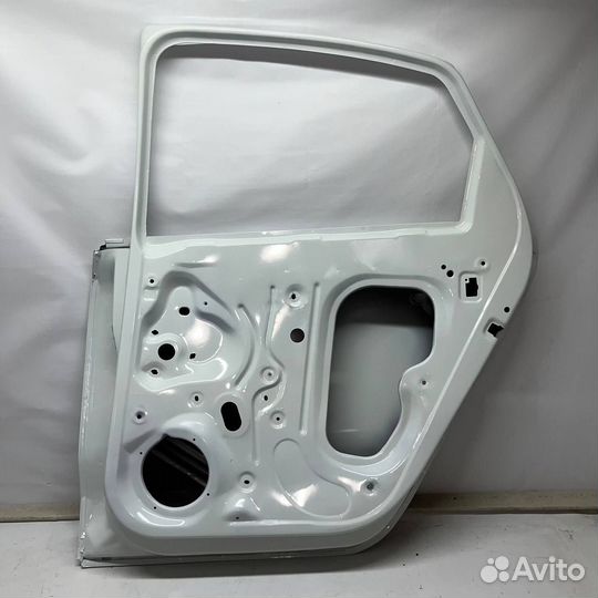 Дверь задняя правая VW Polo 2011-2020 белая