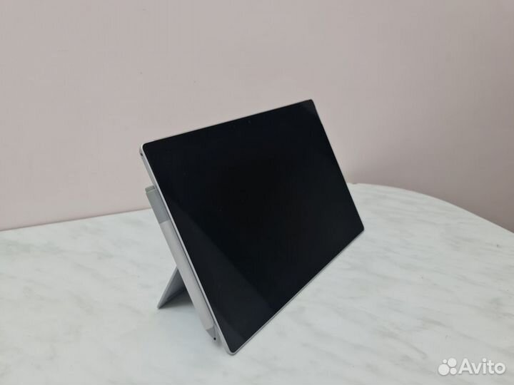 Ноутбук Microsoft Surfase pro 7