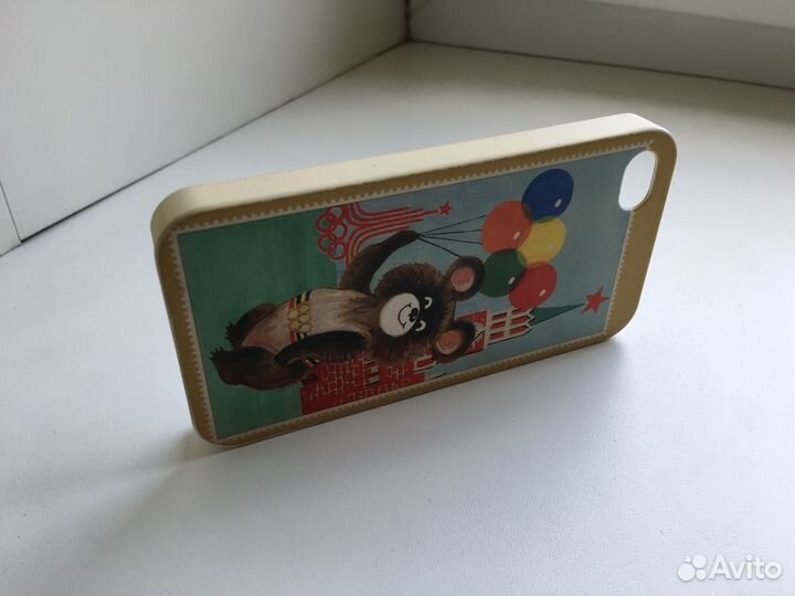 Чехол-бампер на iPhone 4, 4s