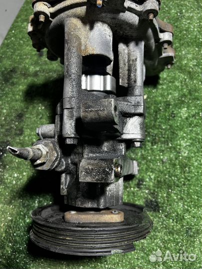 Насос гура Ford Transit 2.2