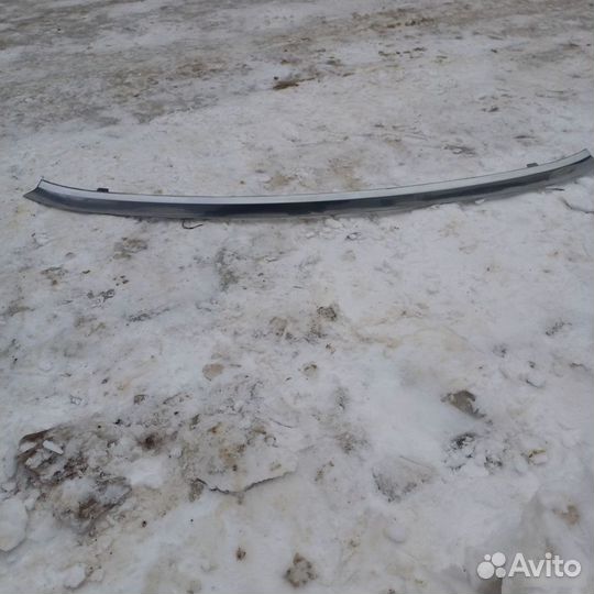 Молдинг решетки радиатора Omoda C5