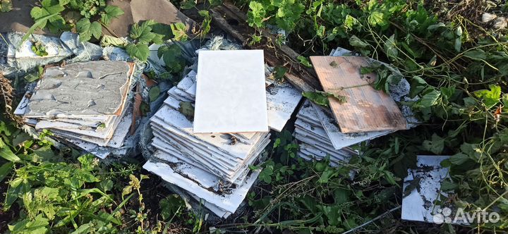 Керамическая плитка настенная остатки