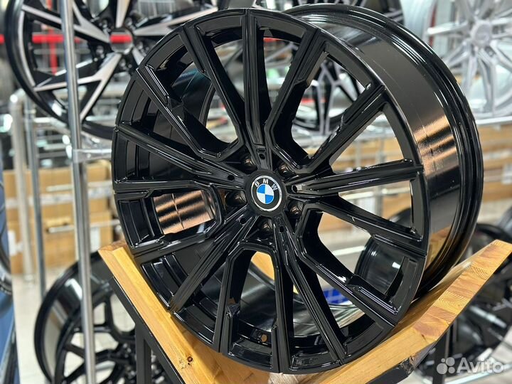 Диск литой BMW 5515 R20 8.5/10 5X112 ET25/ET41 66.56 Gloss Black