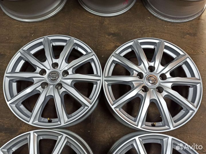 Диски 17 5х114,3 ET45 оригинал Ниссан из Японии