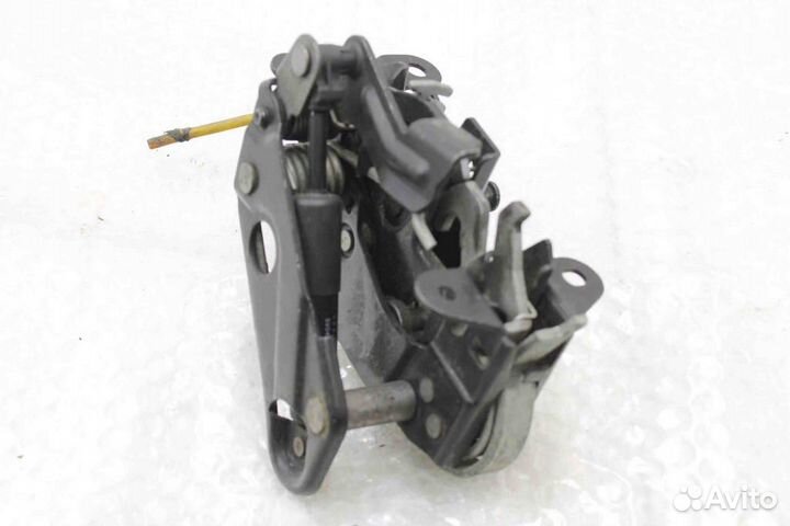 Замок капота правый BMW F10 F11 F01 F06 F07