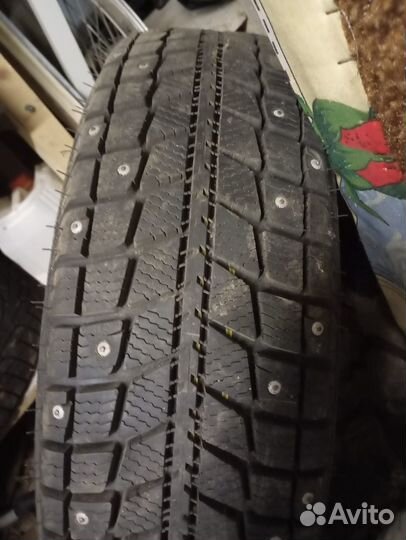 Продам 2 колеса r 13