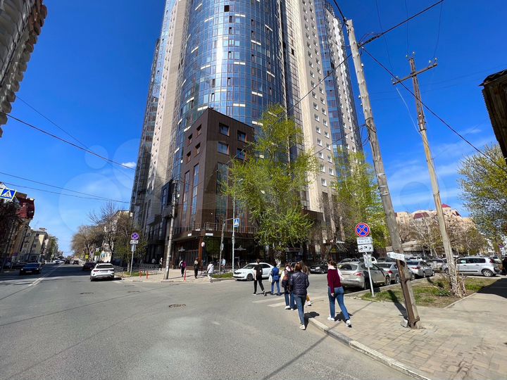 Свободного назначения, 820 м²