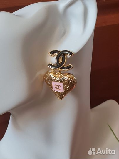 Серьги Chanel